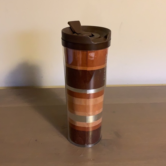 Starbucks Clear Plastic Tumbler with Brown Faux Wood and Silver Insert - Picture 6 of 9
